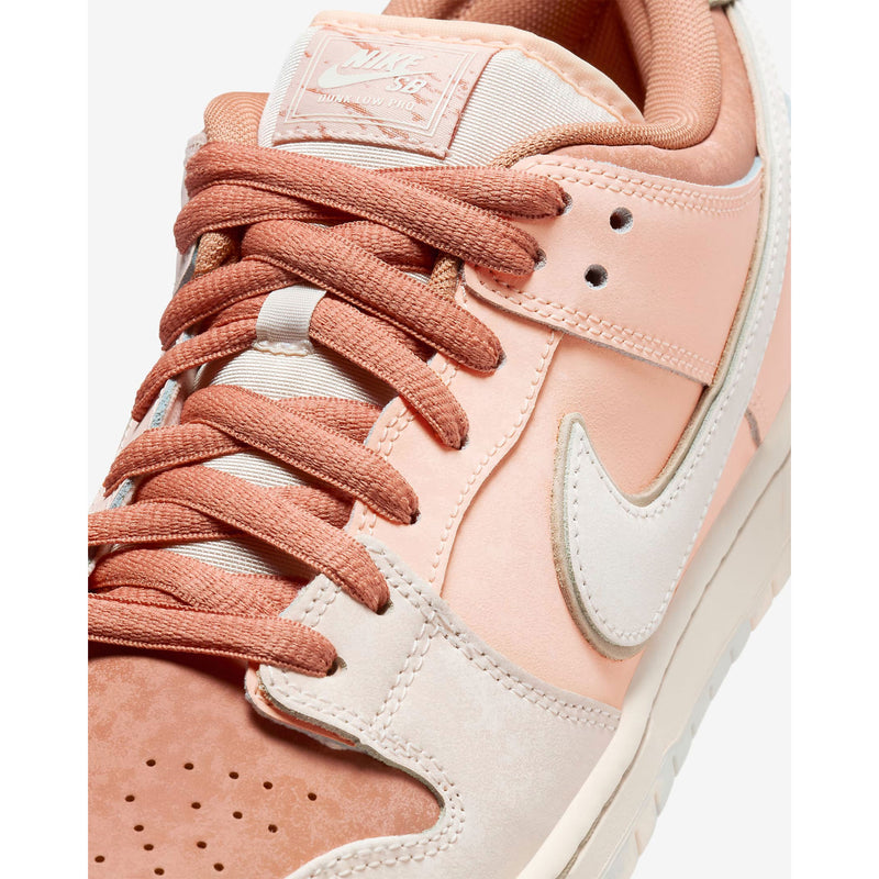 NIKE SB DUNK LOW PRO PRM AMBER BROWN / GUAVA ICE 【 ナイキ エスビー ダンク ロー プロ プレミアム / アンバー ブラウン / グアヴァ アイス シューズ 】