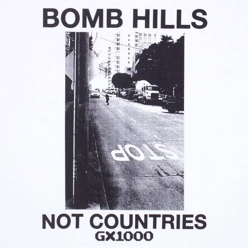 GX1000 BOMB HILLS NOT COUNTRIES TEE WHITE 【 ジーエックス1000 ボム ヒルズ ノット カントリーズ Tシャツ ホワイト 】