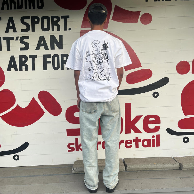 STOKE x KENJI '373' GOTO SKATE TOURISM TEE WHITE【 ストーク 373 スケート ツーリズム Tシャツ ホワイト 】