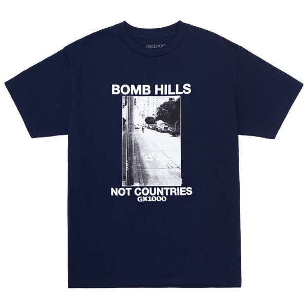 GX1000 BOMB HILLS NOT COUNTRIES TEE NAVY 【 ジーエックス1000 ボム ヒルズ ノット カントリーズ Tシャツ ネービー 】