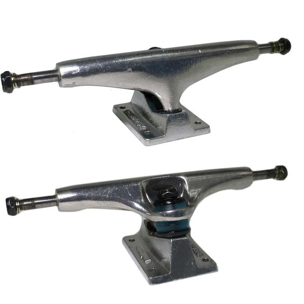 サンダー　ホローライト　161 トラック　新品 20sk8thunder16.jpg