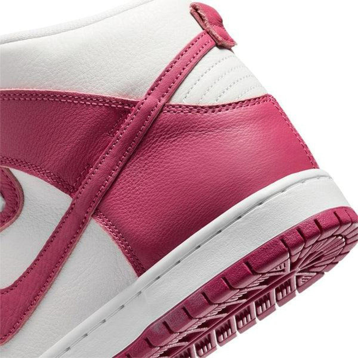 NIKE SB DUNK HIGH PRO ISO SWEET BEET / WHITE 【 ナイキ エスビー